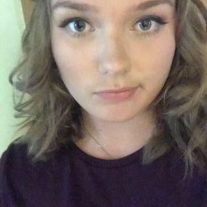 Meet your Posher, Eve